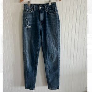 BDG Mom  jeans